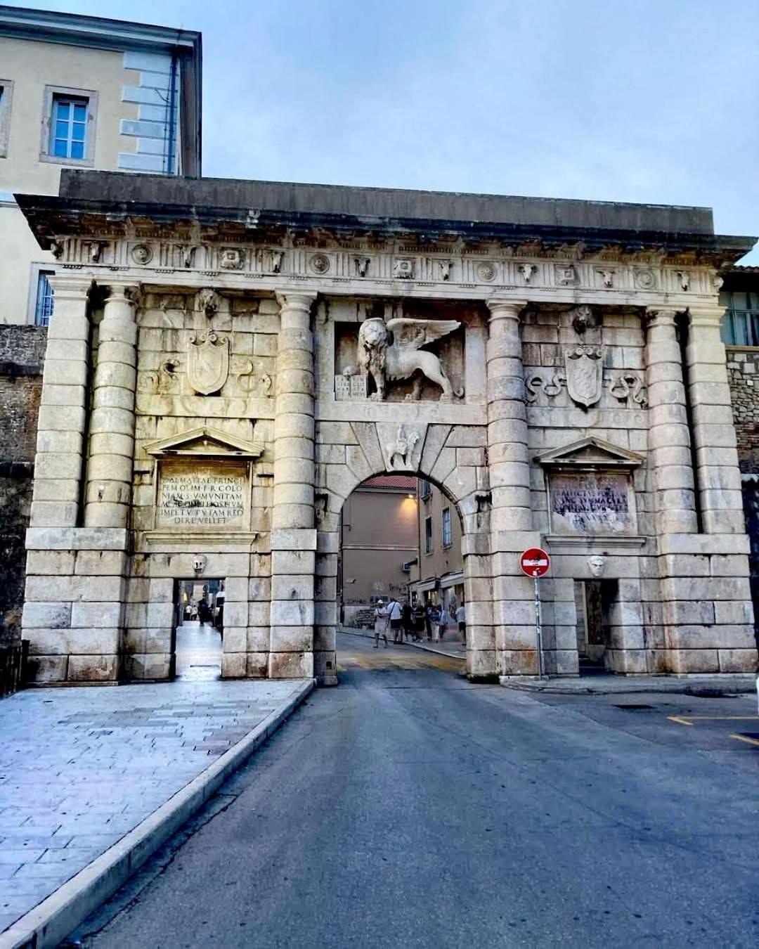 Zadar Beach Apartments エクステリア 写真